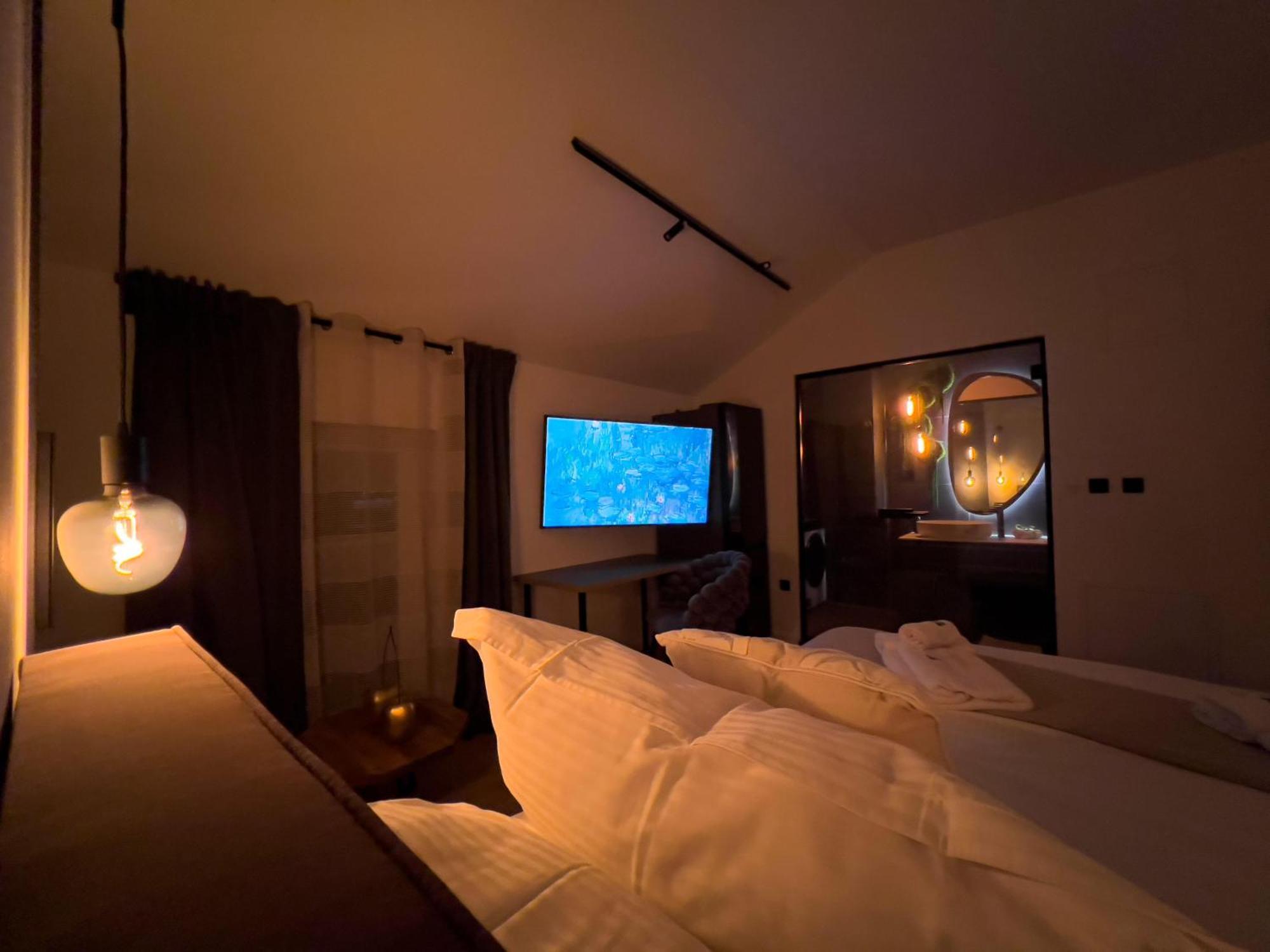 Nova Luxury Design Hotel Jezdovec ภายนอก รูปภาพ